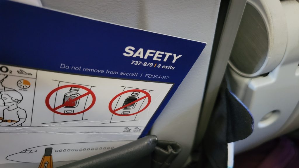 Ugh. I dislike the old 737
